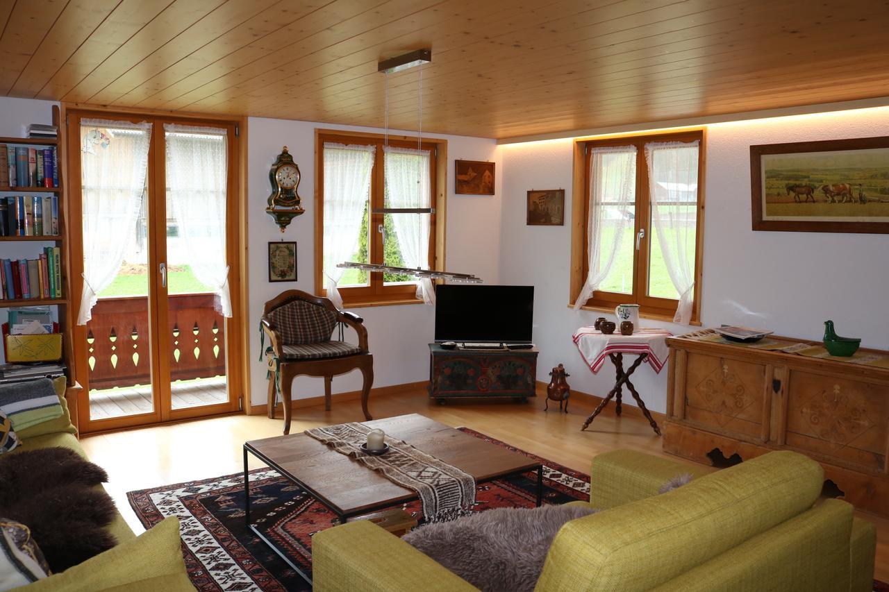 Appartement Casa Antica à Gstaad Extérieur photo